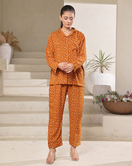 Silk Secret Linen Pajama Suit with Scrunchie - Heartfelt Haven