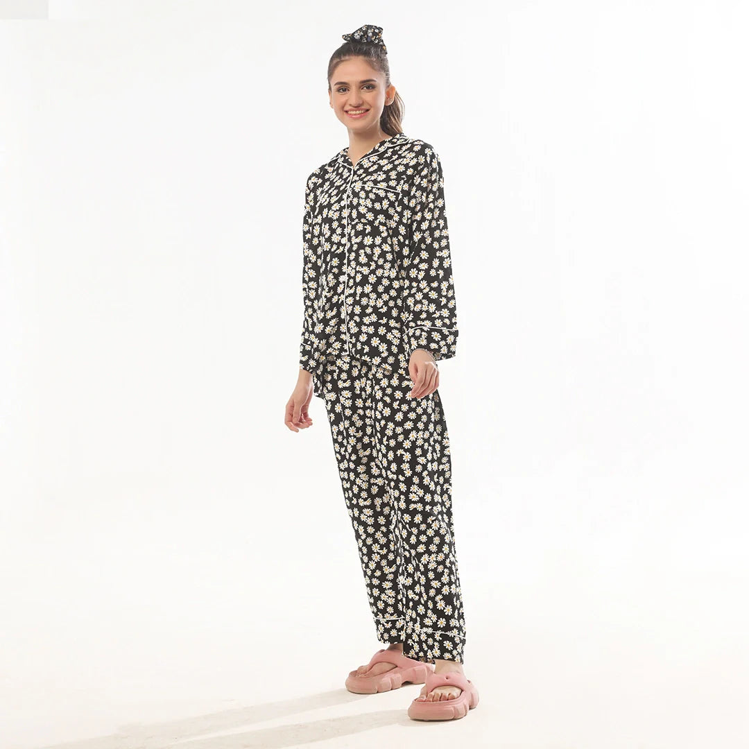 Silk Secret Mat Daisy Linen Pajama Suit