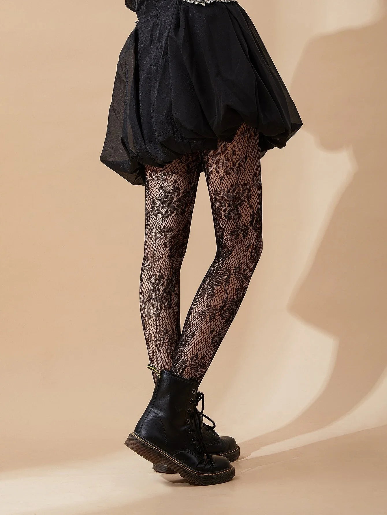 SHEIN Flower Pattern Fishnet Tights