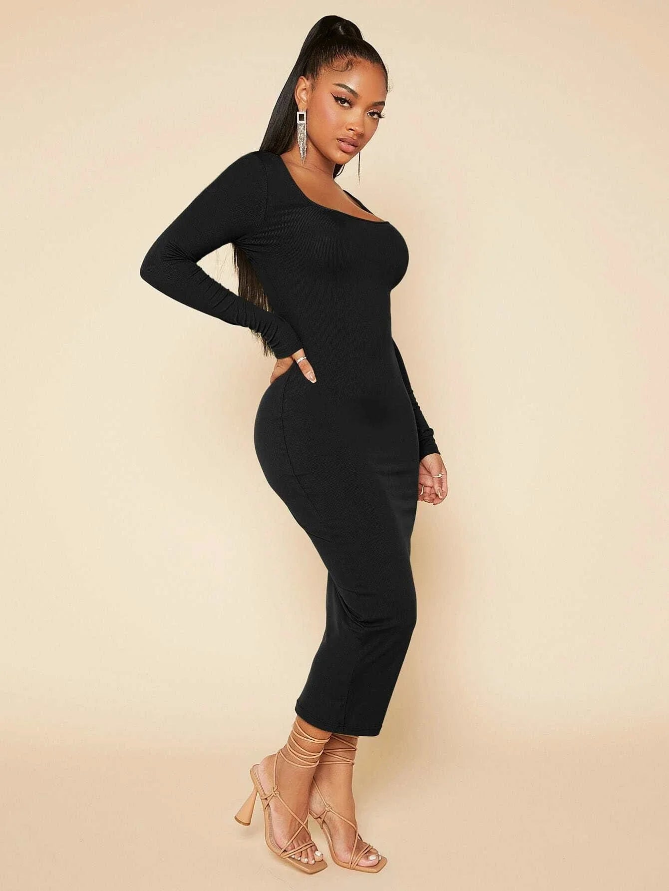 SHEIN SXY Solid Scoop Neck Bodycon Dress