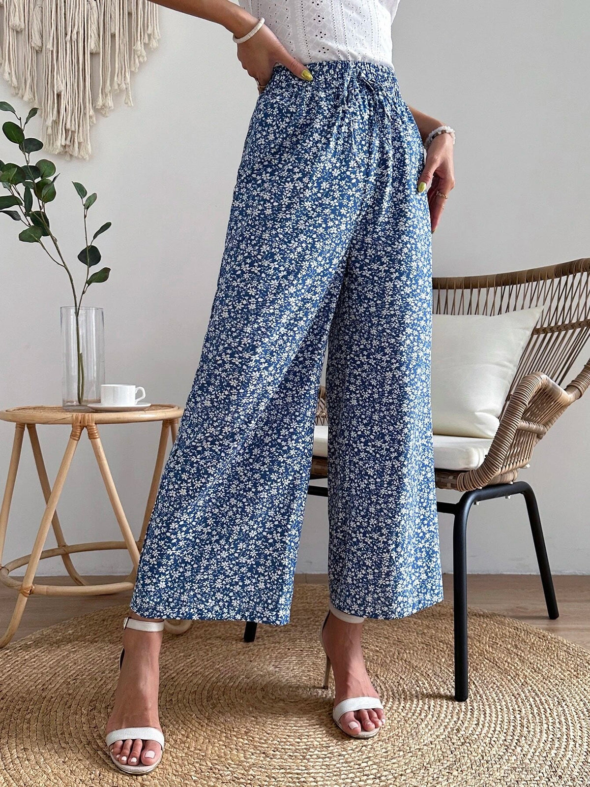 SHEIN VCAY Ditsy Floral Print Tie Front Wide Leg Pants