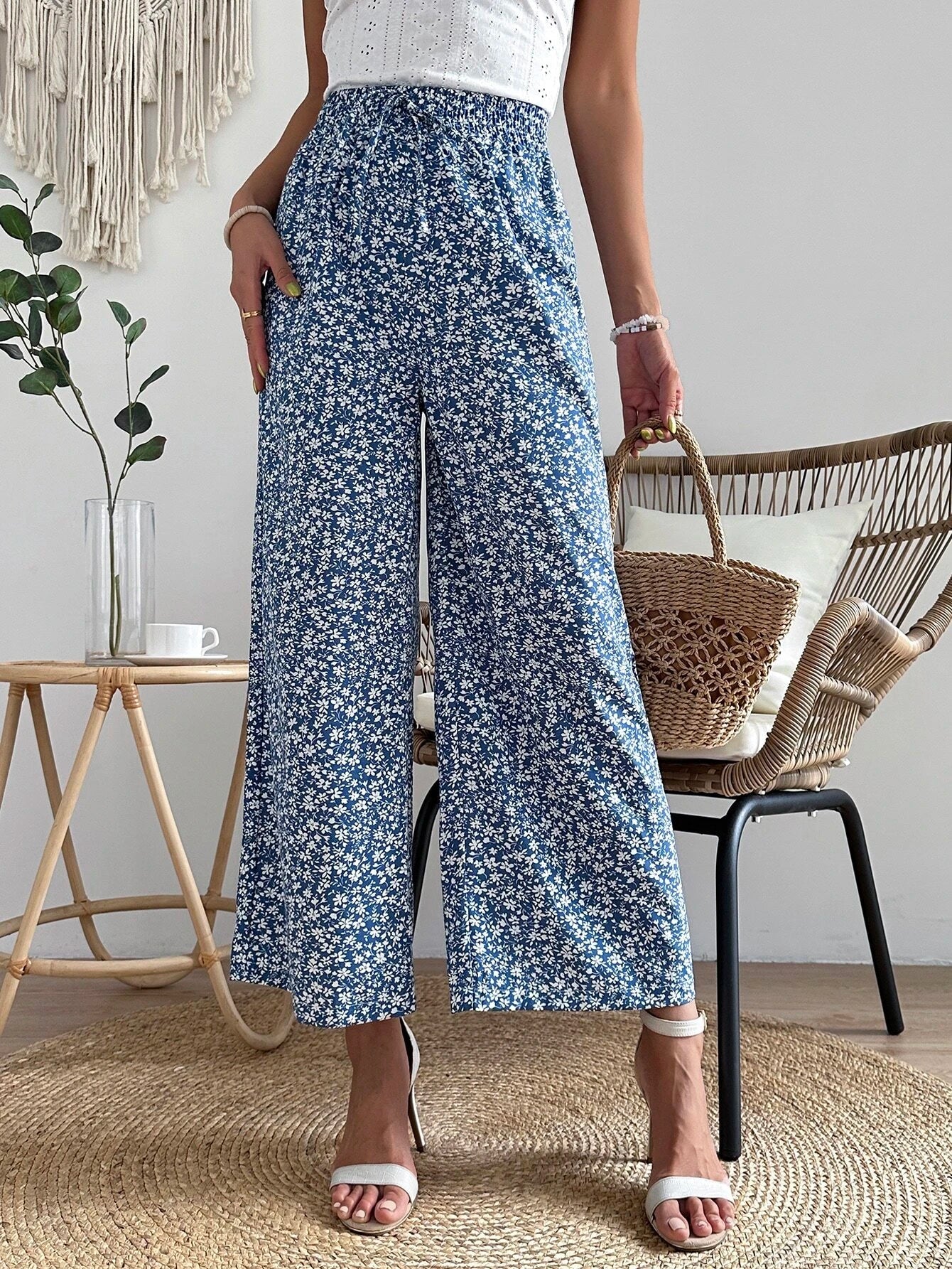 SHEIN VCAY Ditsy Floral Print Tie Front Wide Leg Pants