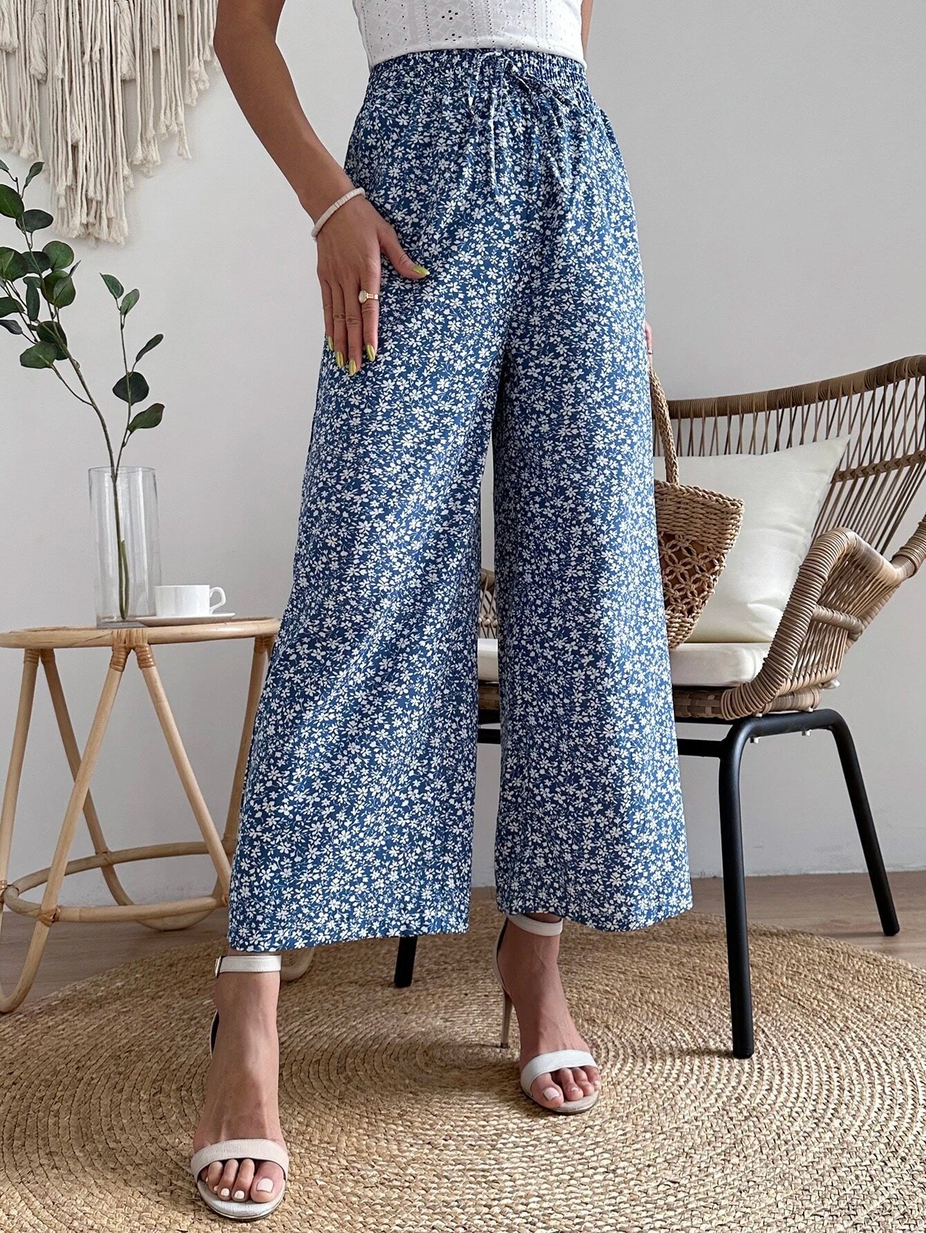 SHEIN VCAY Ditsy Floral Print Tie Front Wide Leg Pants