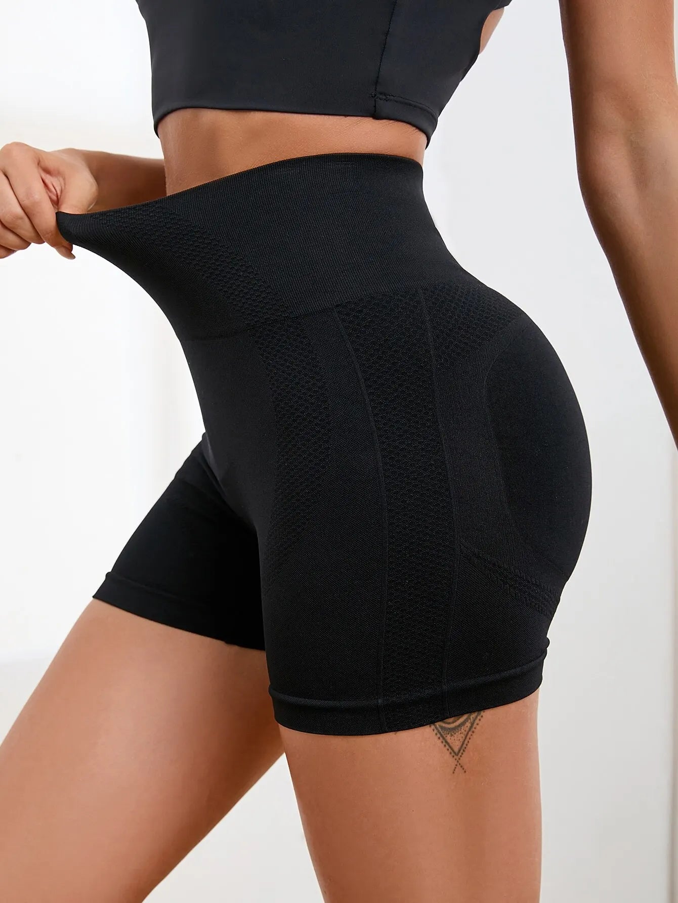 Tummy Control Extra Stretchable Butt lifter shaper.