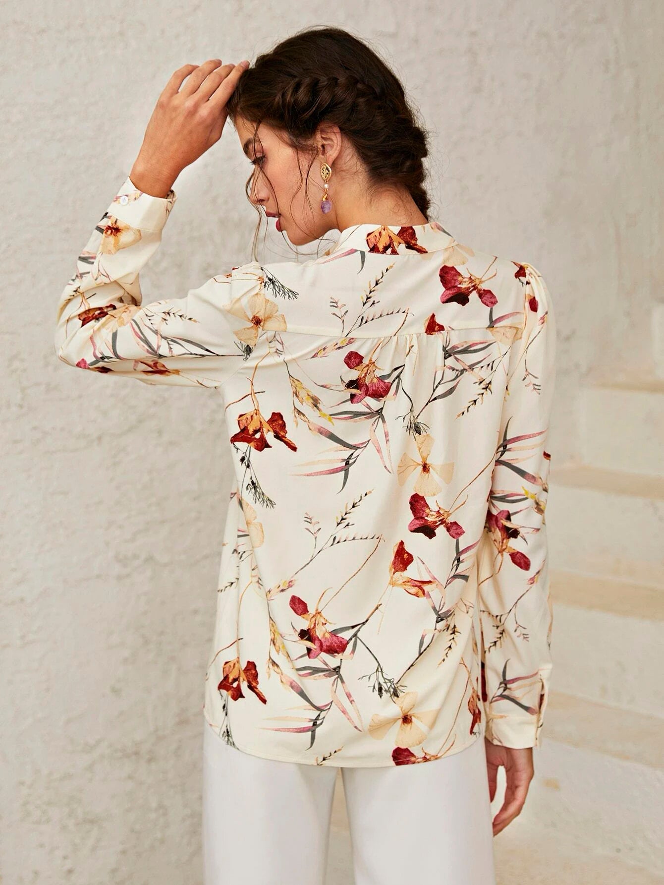 SHEIN Floral Print Notch Neck Blouse