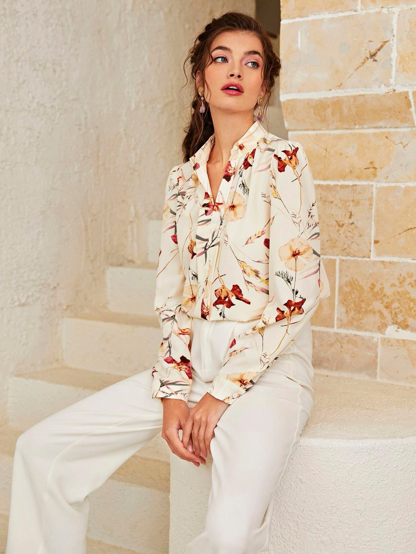 SHEIN Floral Print Notch Neck Blouse