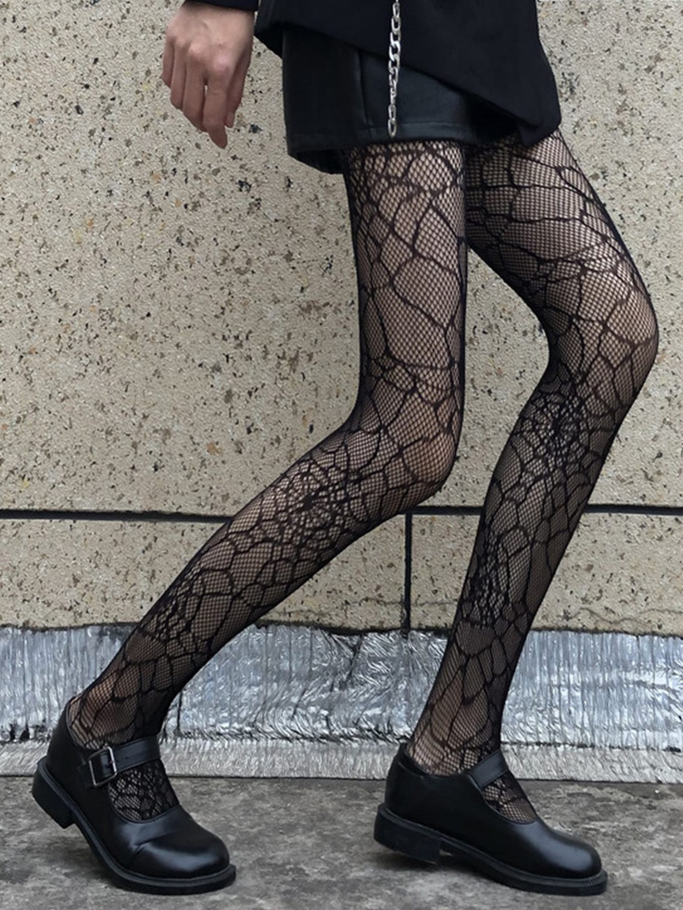 SHEIN Spiderweb Pattern Fishnet Tights