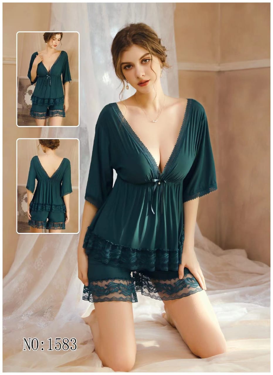 Silk Secret Milky Deep Neck