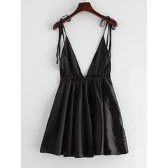 Women'S Black Backless Satin Tie Shoulder Sleepwear Dress. Sm-188
